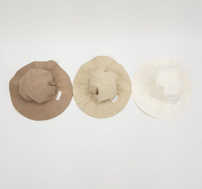 String Bucket Hat
